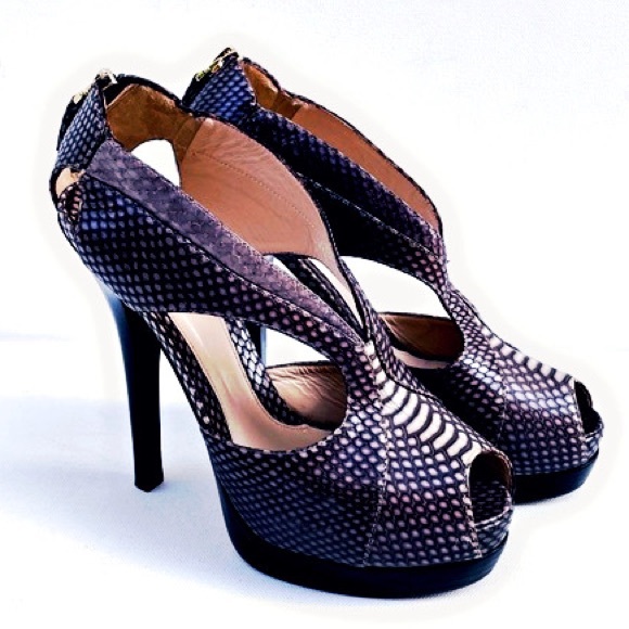 FENDI Crazy In Love Black Snakeskin Platform High Heel Sandals Size 37.5 - Picture 1 of 9